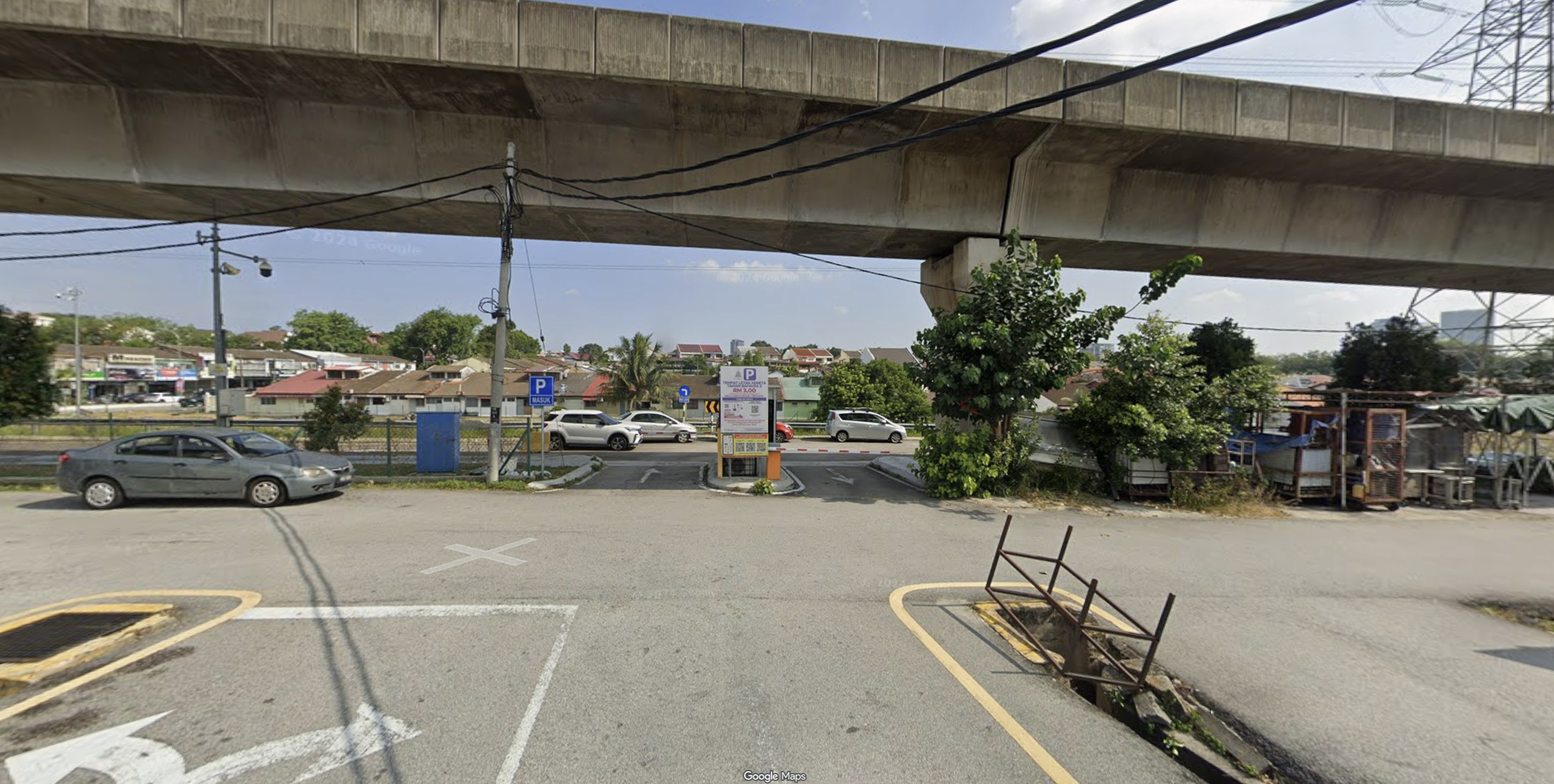 Paid parking lot