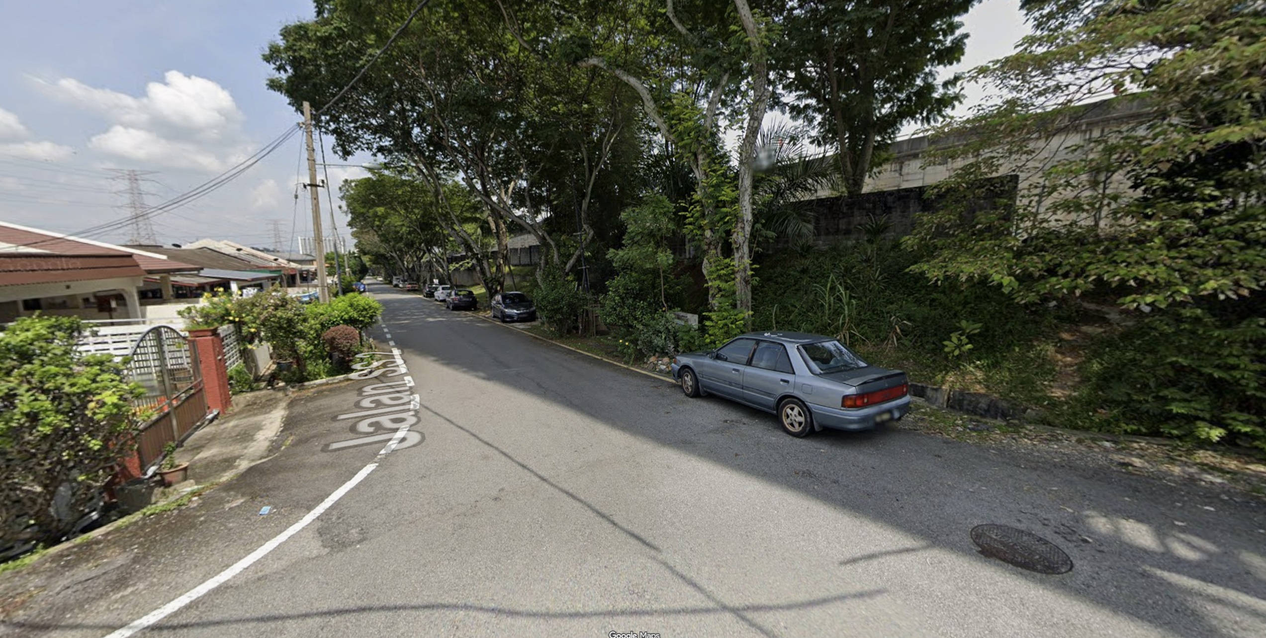 Housing Area Road Shoulder